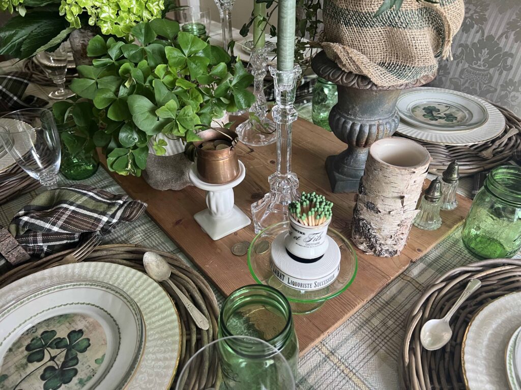 shamrock St. Patrick's Day table