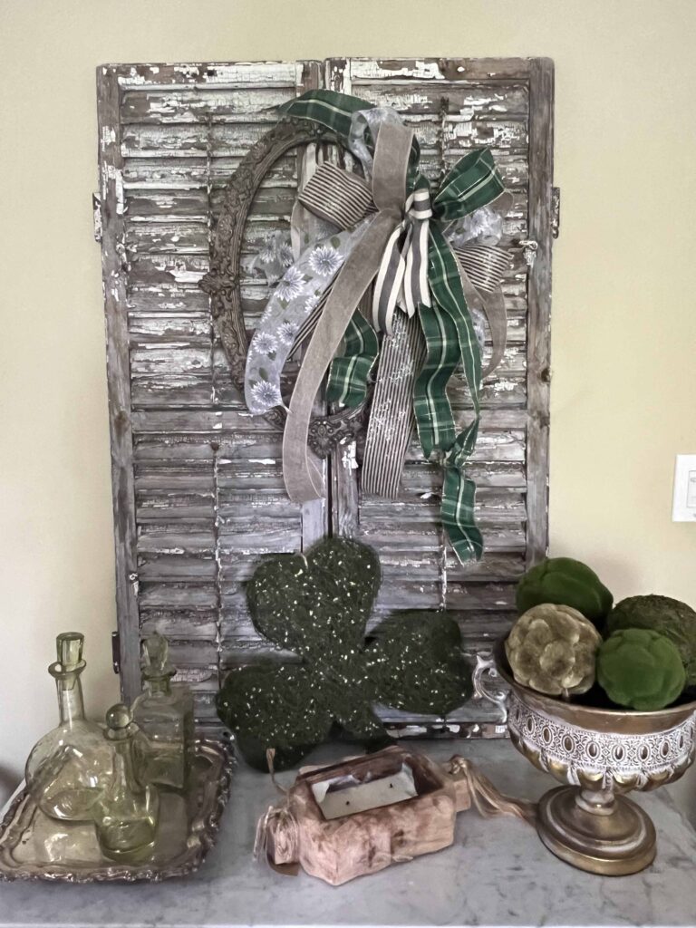 shamrock St. Patrick's Day table