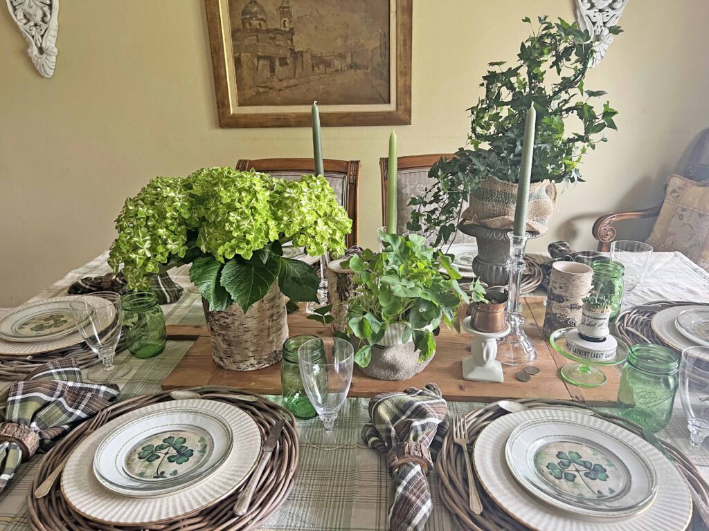 shamrock St. Patrick's Day table