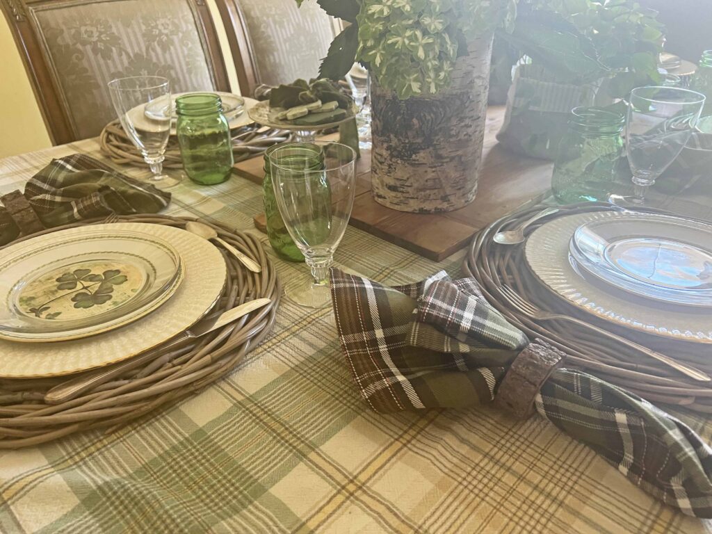 shamrock St. Patrick's Day table