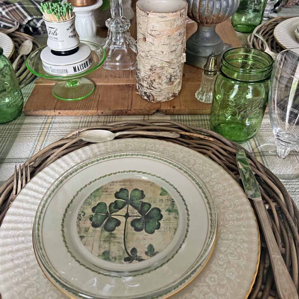 shamrock St. Patrick's Day table