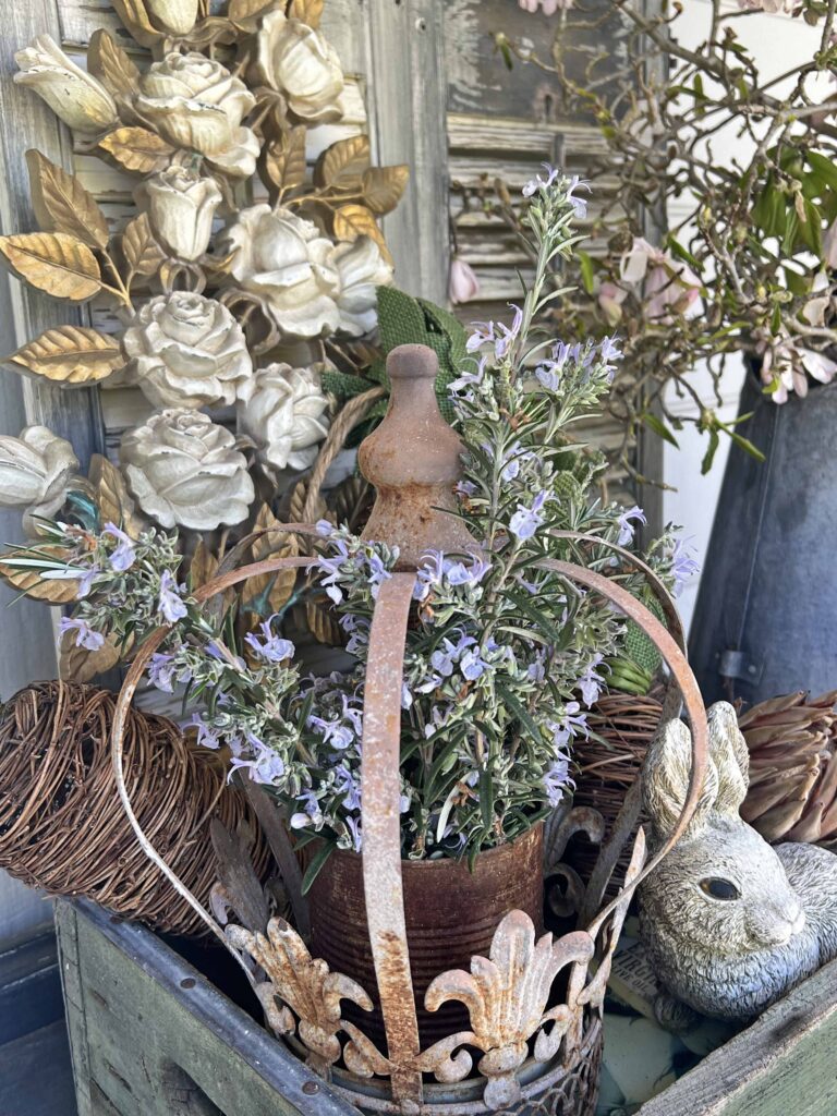 spring has sprung! inspired outdoor decor vignette