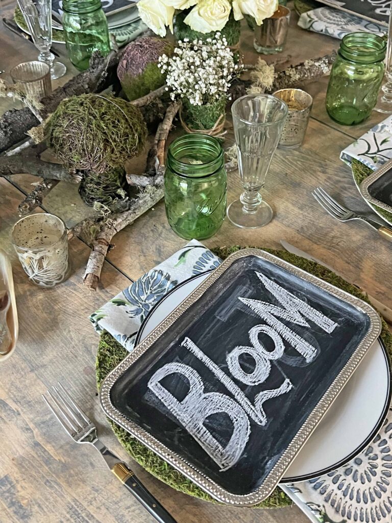 woodsy spring blooming table scape