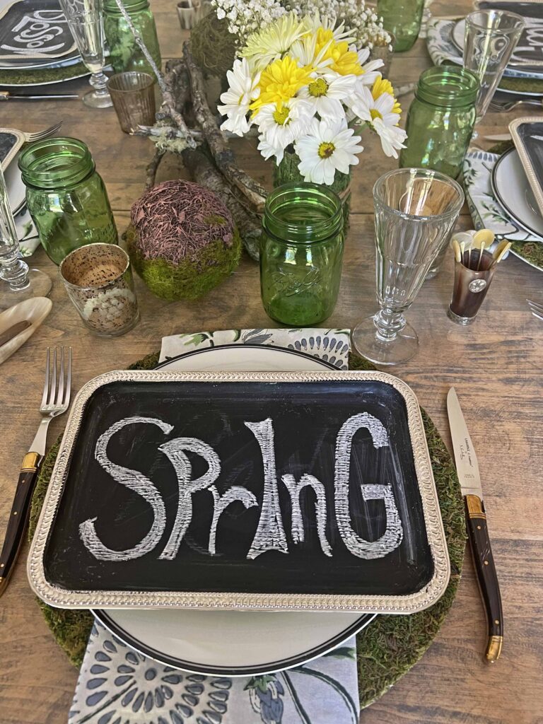 woodsy spring blooming table scape