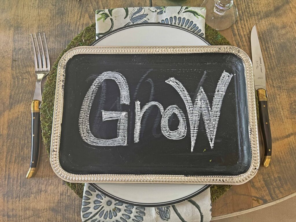 woodsy spring blooming table scape