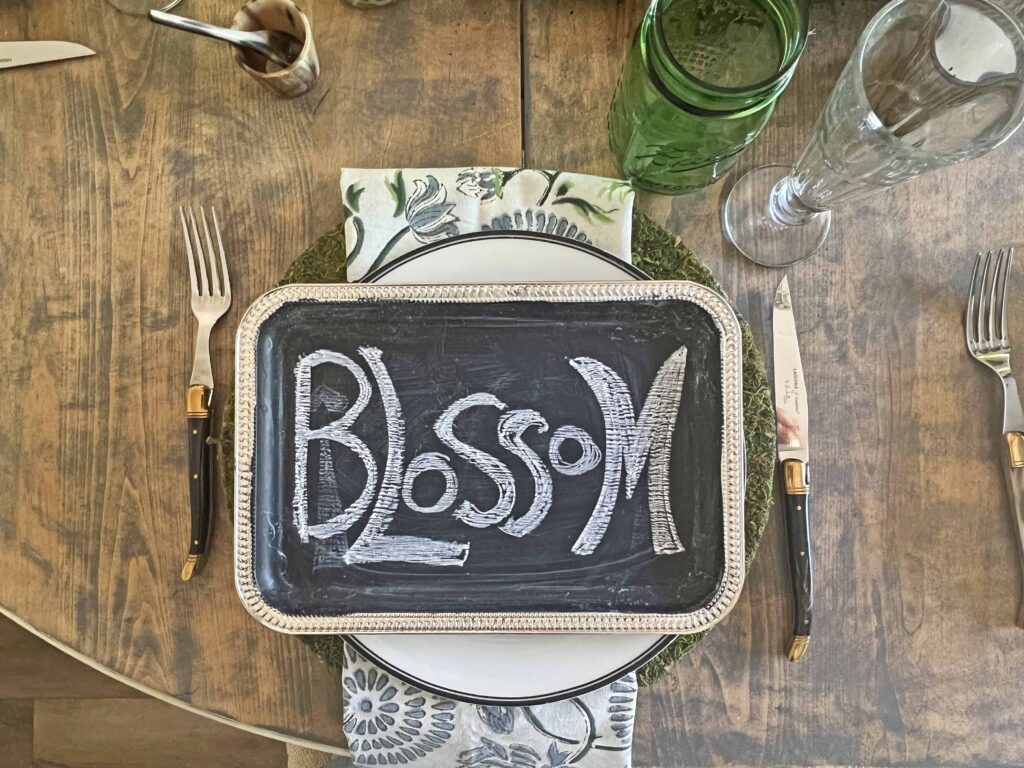 woodsy spring blooming table scape