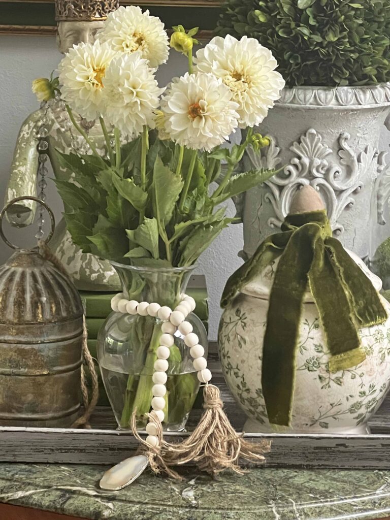 easy wood garland with agate charm