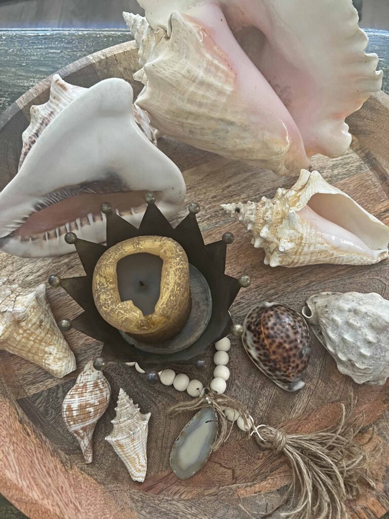 easy wood garland with agate charm