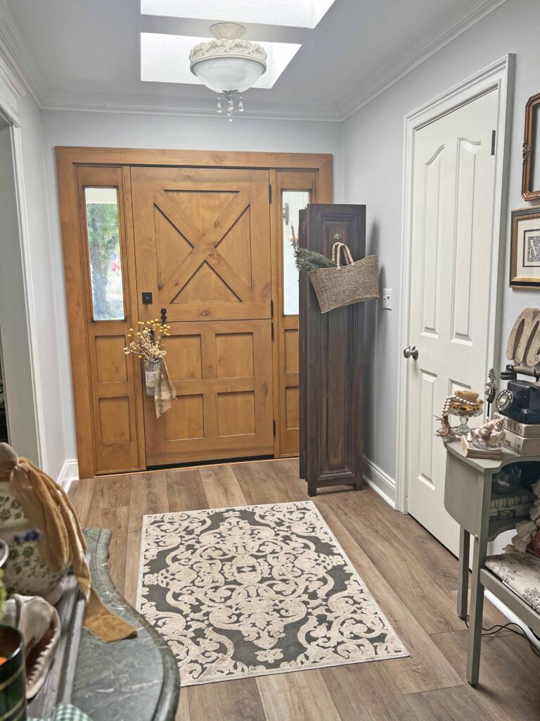 Summer Foyer with Thrifted Finds