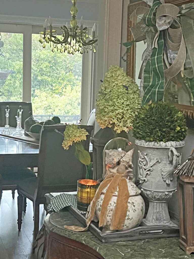 Summer Foyer with Thrifted Finds