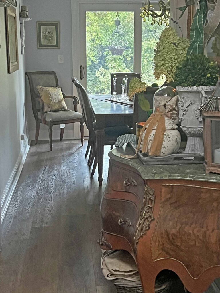 Summer Foyer with Thrifted Finds