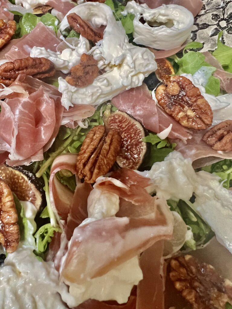 arugula, brûlée fig, prosciutto and burrata salad recipe