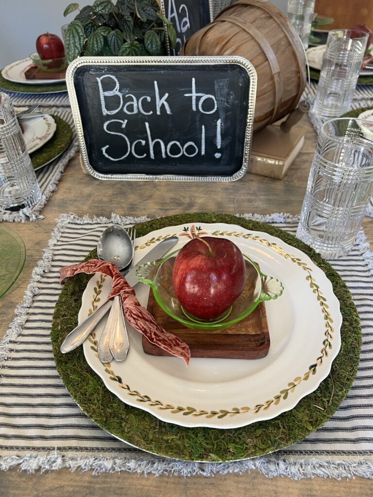 Cool Back to School Tablescape