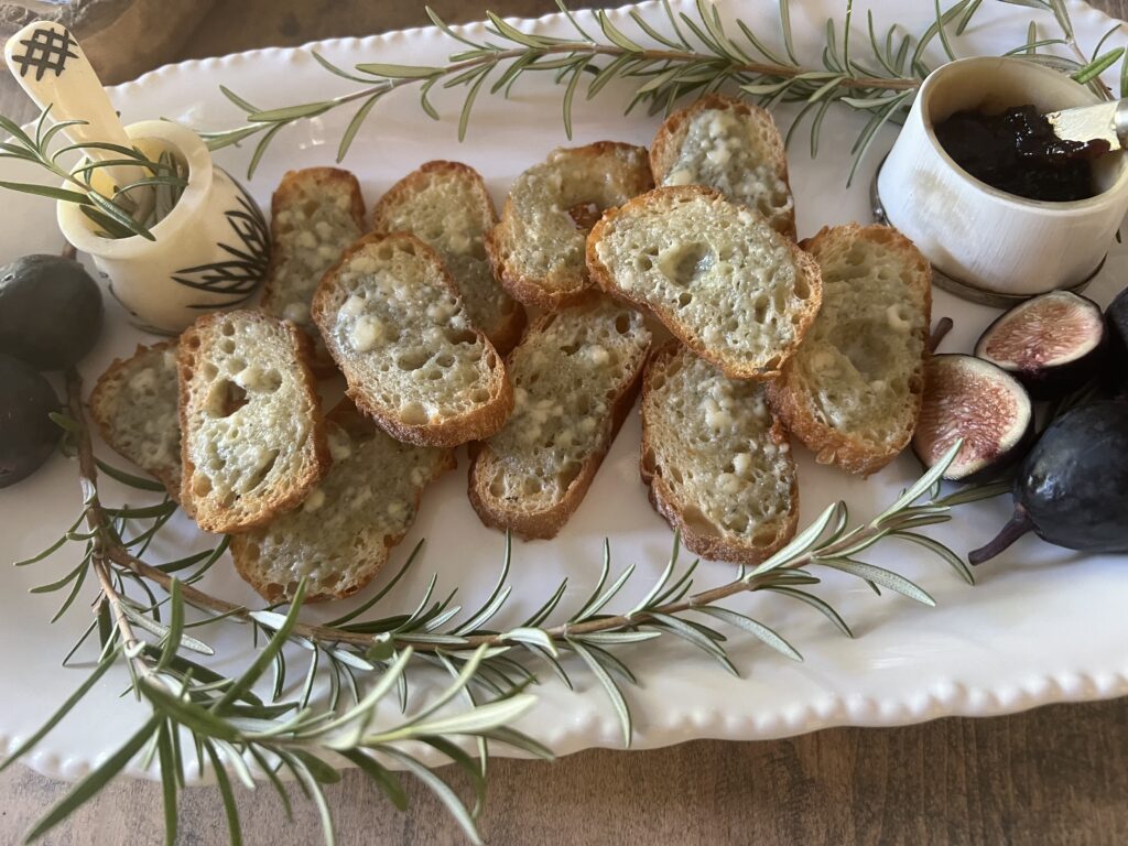 blue cheese crostini recipe