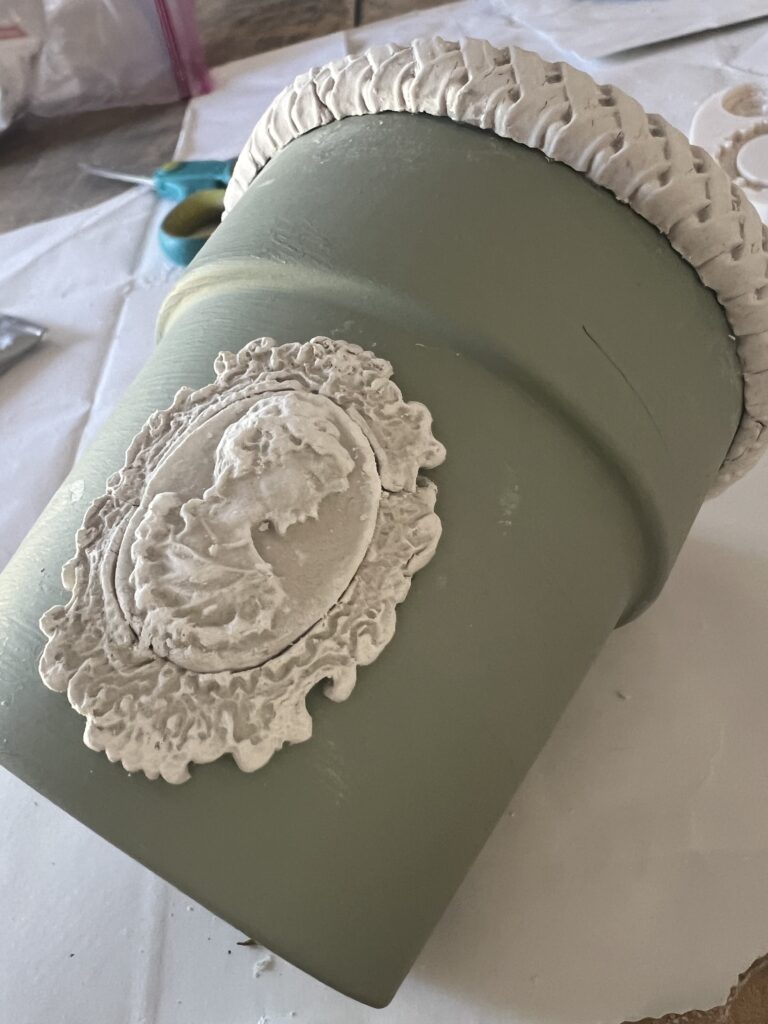 how to create faux green Wedgwood Jasperware Planters