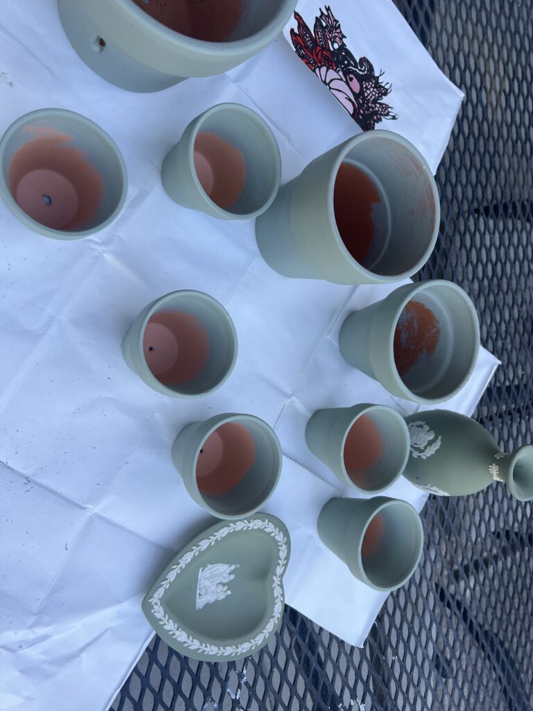 how to create faux green Wedgwood Jasperware Planters
