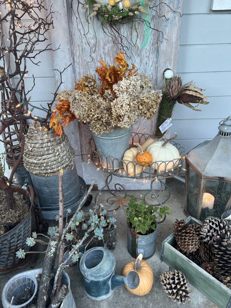 outdoor decor styling