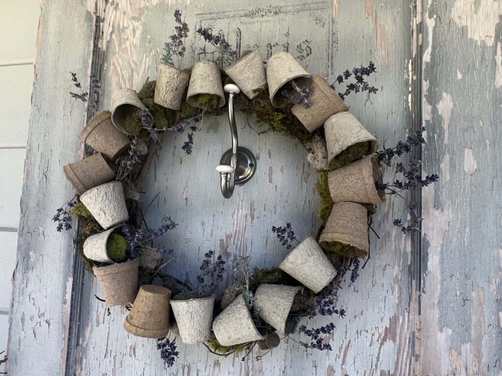 outdoor decor styling