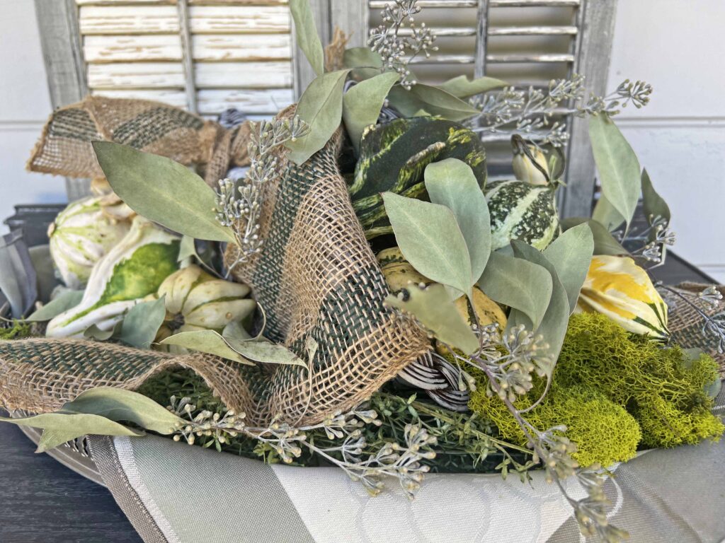 Styling a monochramatic cornucopia