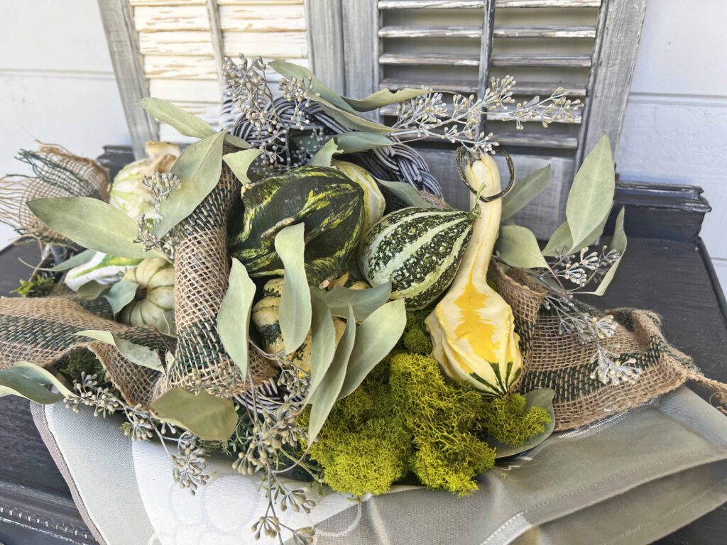 Styling a monochramatic cornucopia