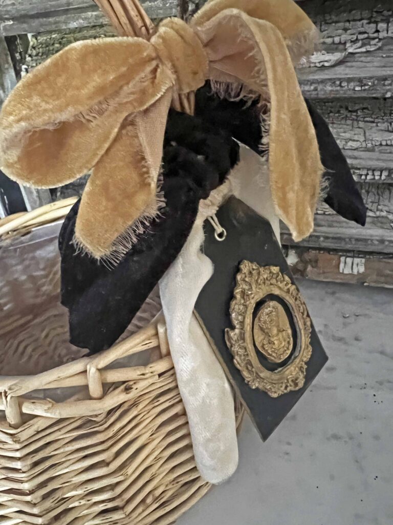 super easy thrifted basket make-over