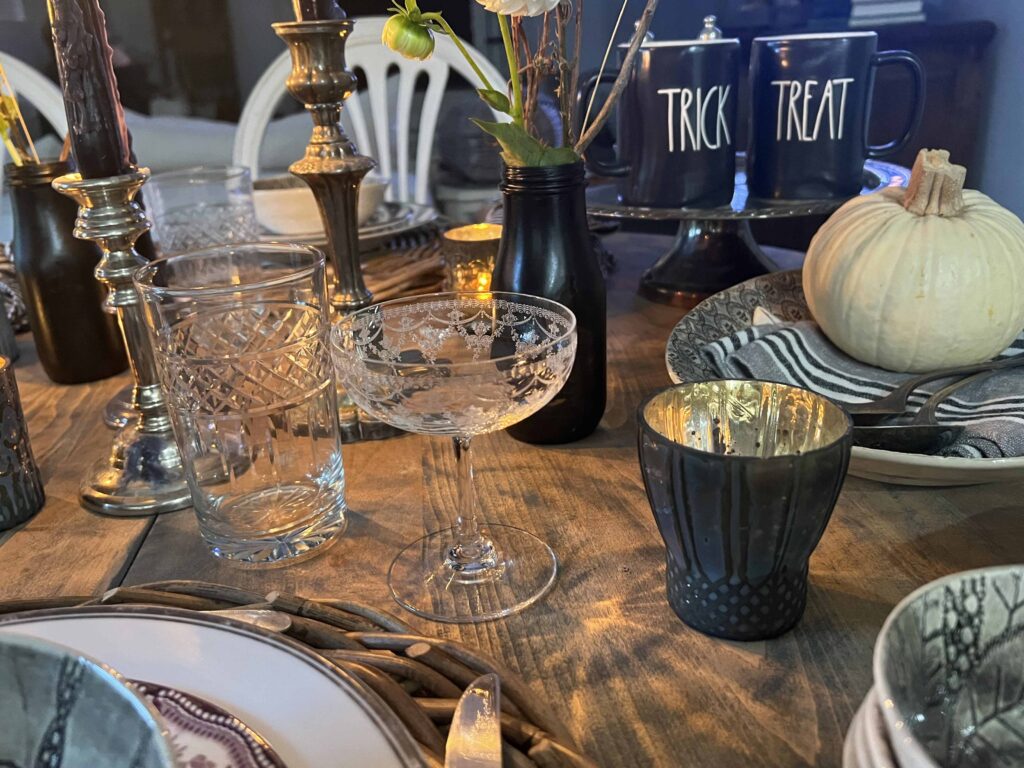 farmhouse halloween table styling