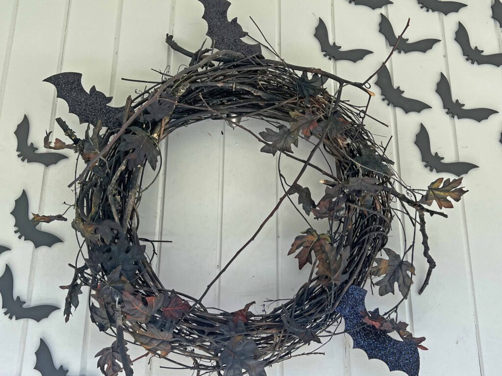 halloween outdoor decor details