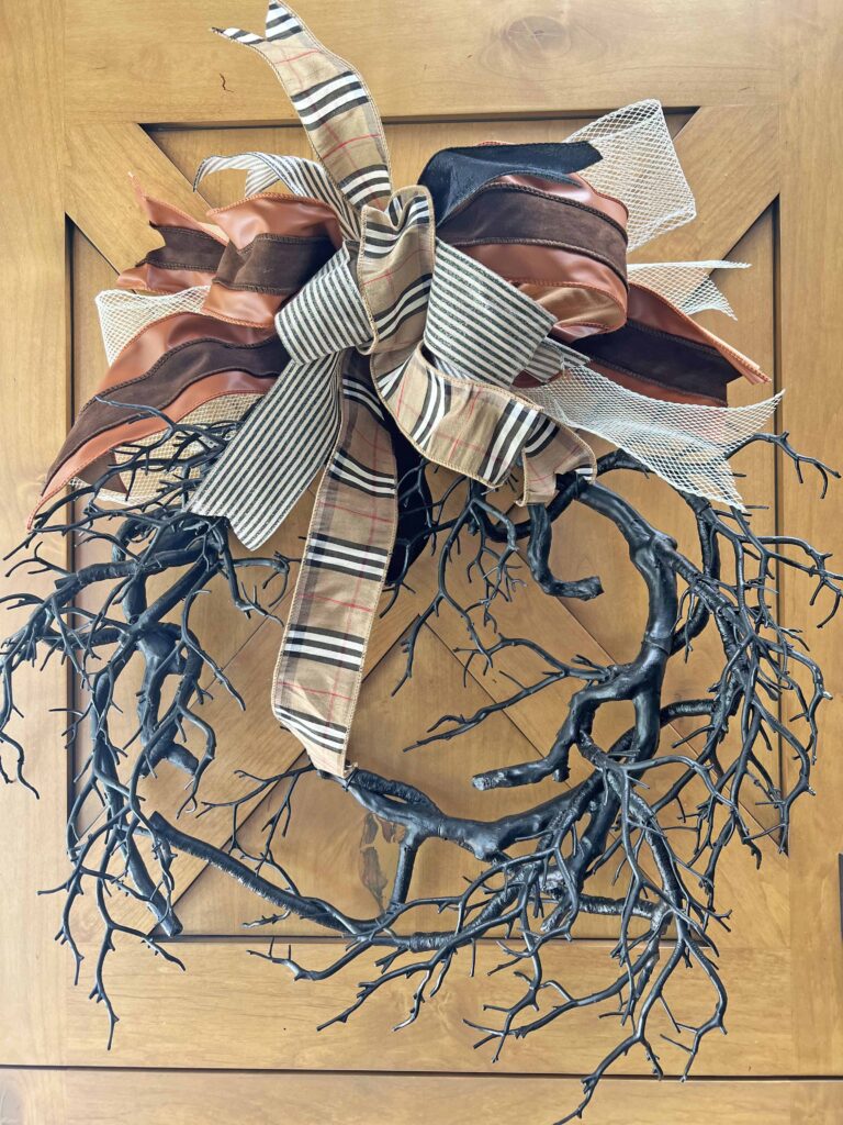 halloween outdoor decor details