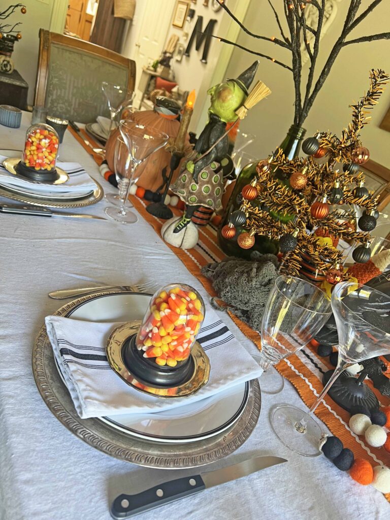 vintage halloween tablescape