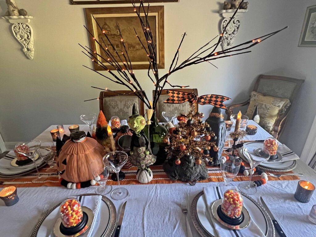 vintage halloween tablescape