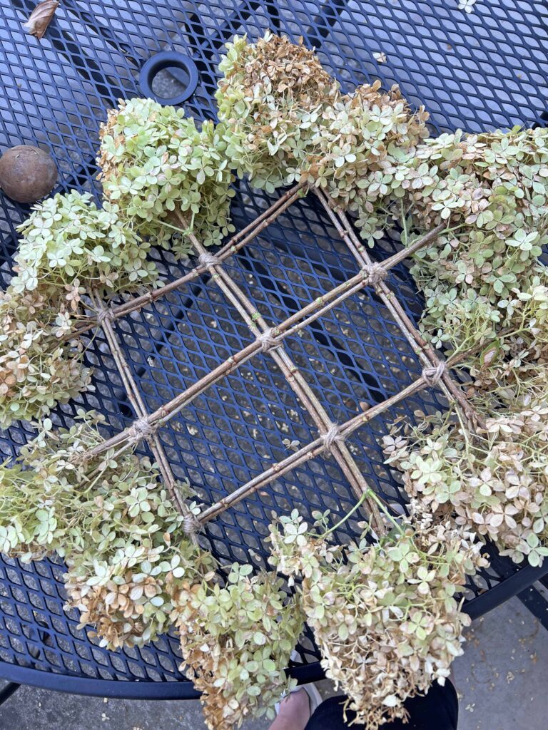 organic hydrangea wreath DIY