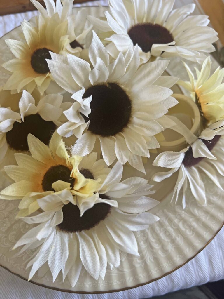 sunflower napkin ring DIY