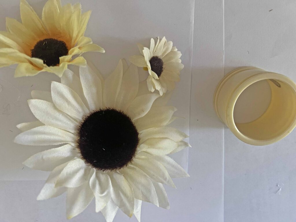 sunflower napkin ring DIY