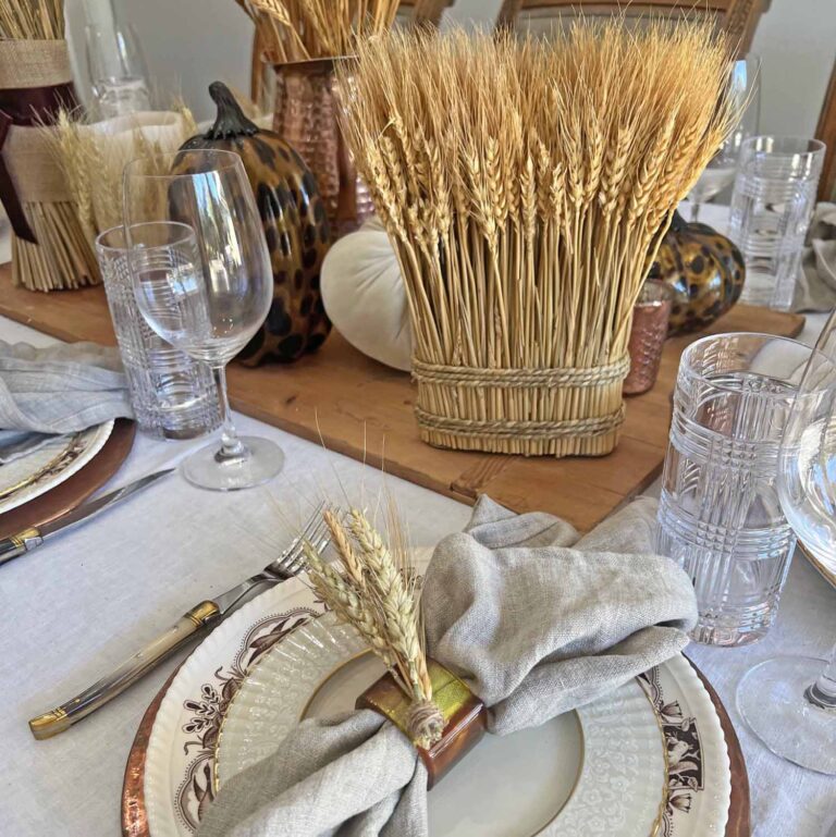 Wheat and Tortoiseshell Pumpkin Table Design