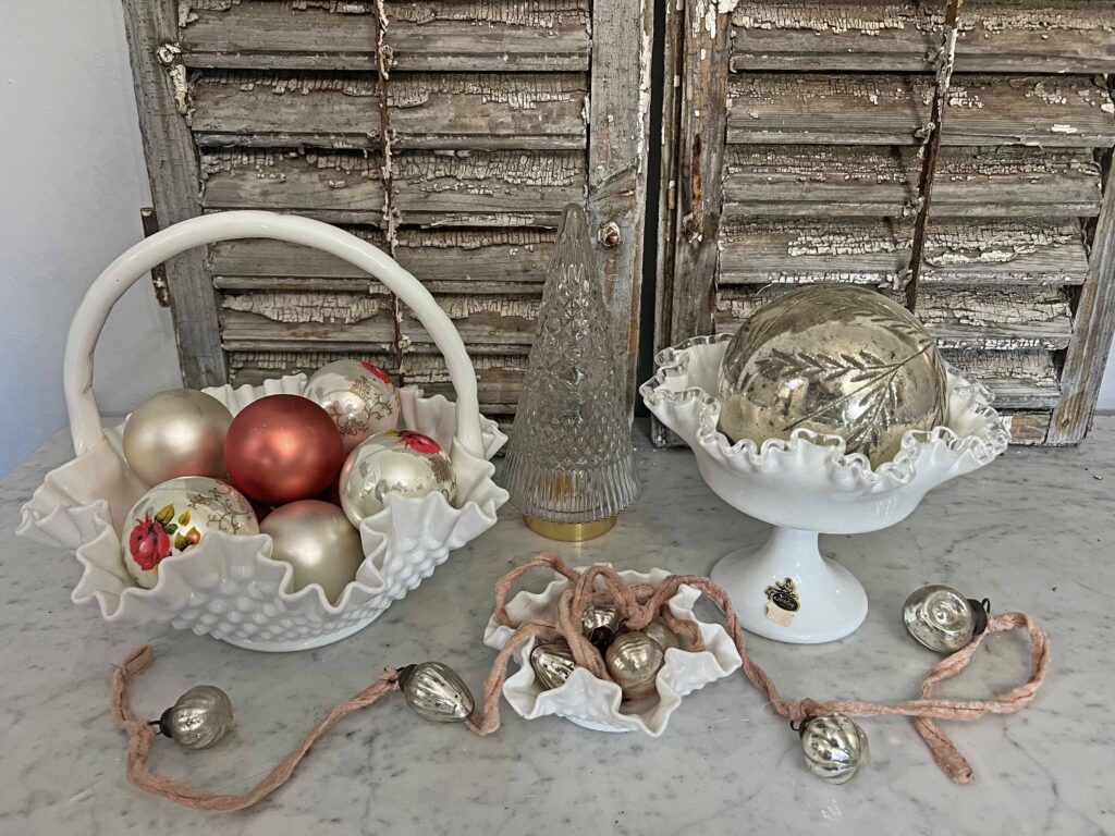 thrifting for Christmas Decor