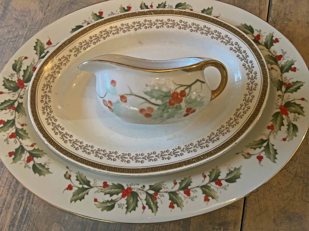 thrifting for Christmas Decor