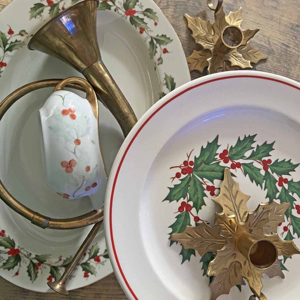 thrifting for Christmas Decor feature