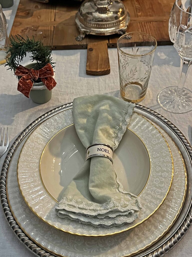 Christmas Eve Table Setting