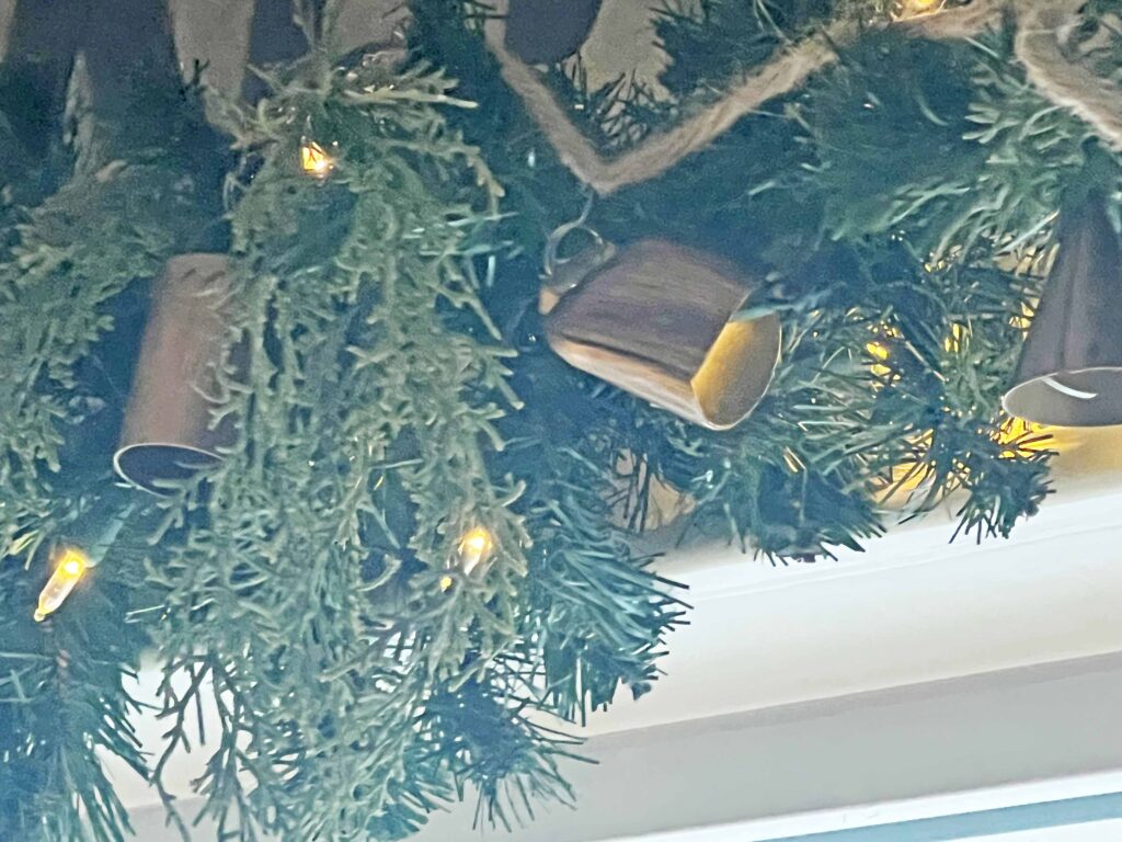 how to layer & style holiday garland