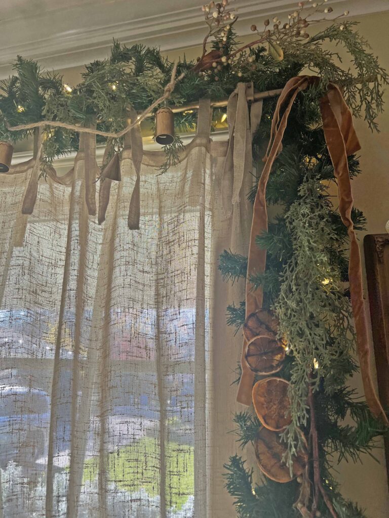 how to layer & style holiday garland