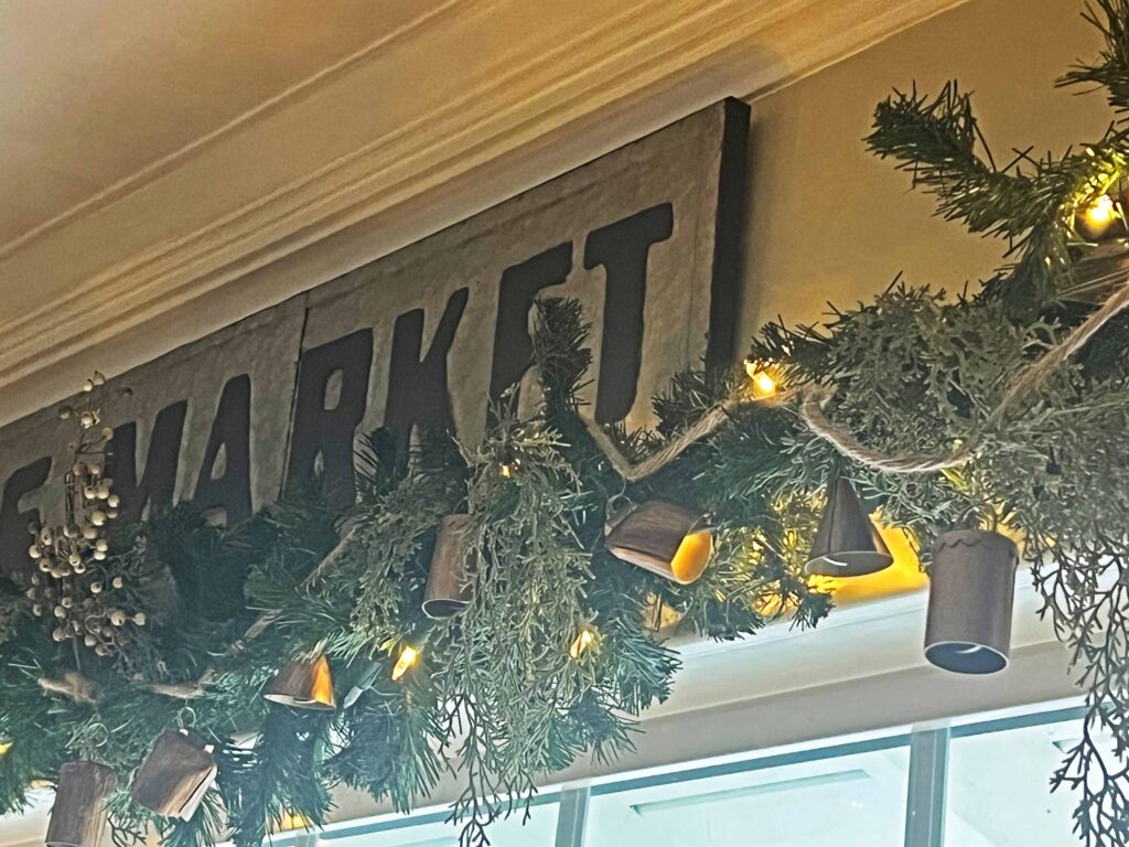 how to style & layer holiday garland