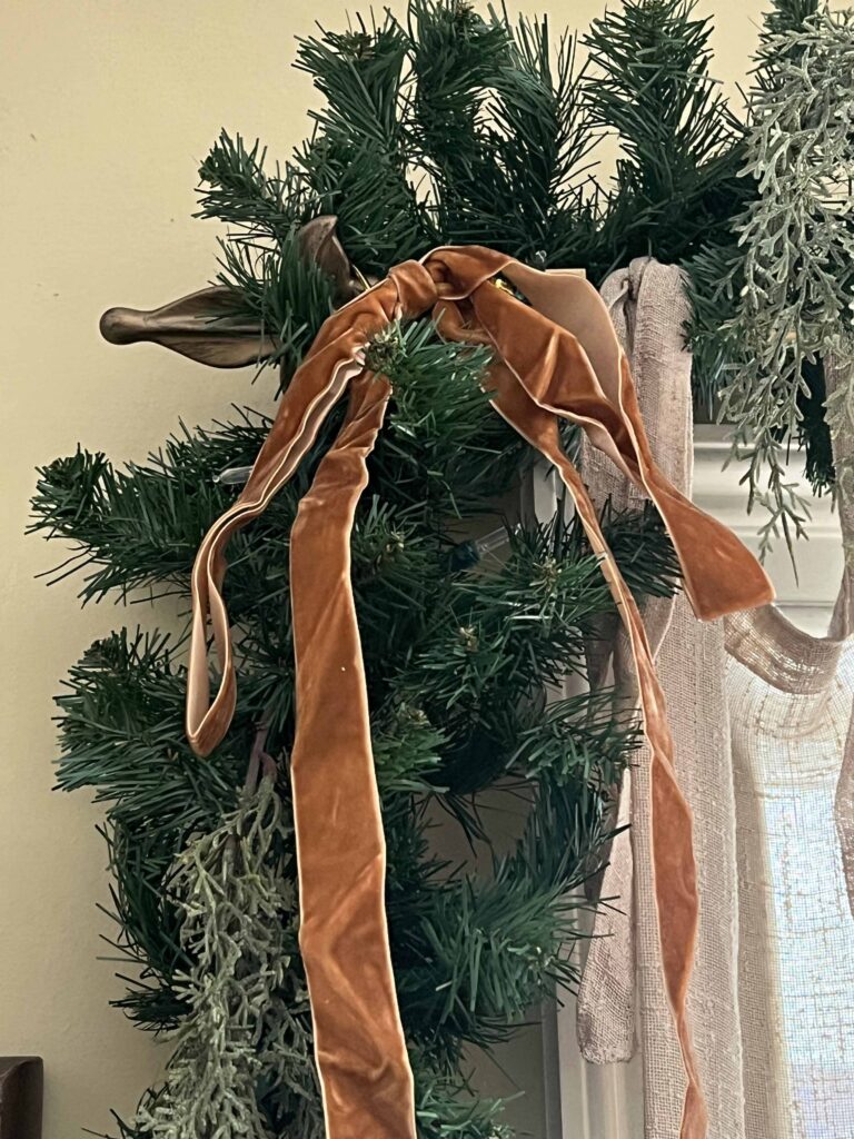 how to layer & style holiday garland