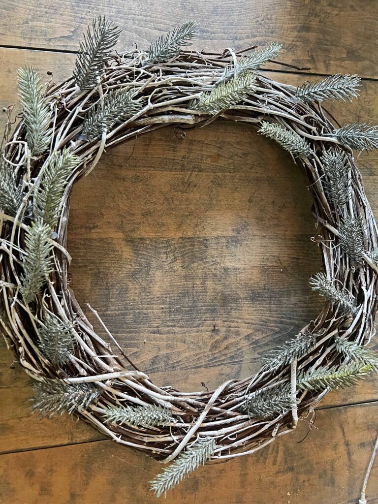 faux gingerbread snowflake wreath DIY