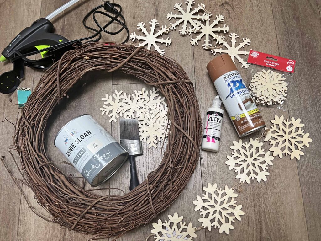 faux gingerbread snowflake wreath DIY