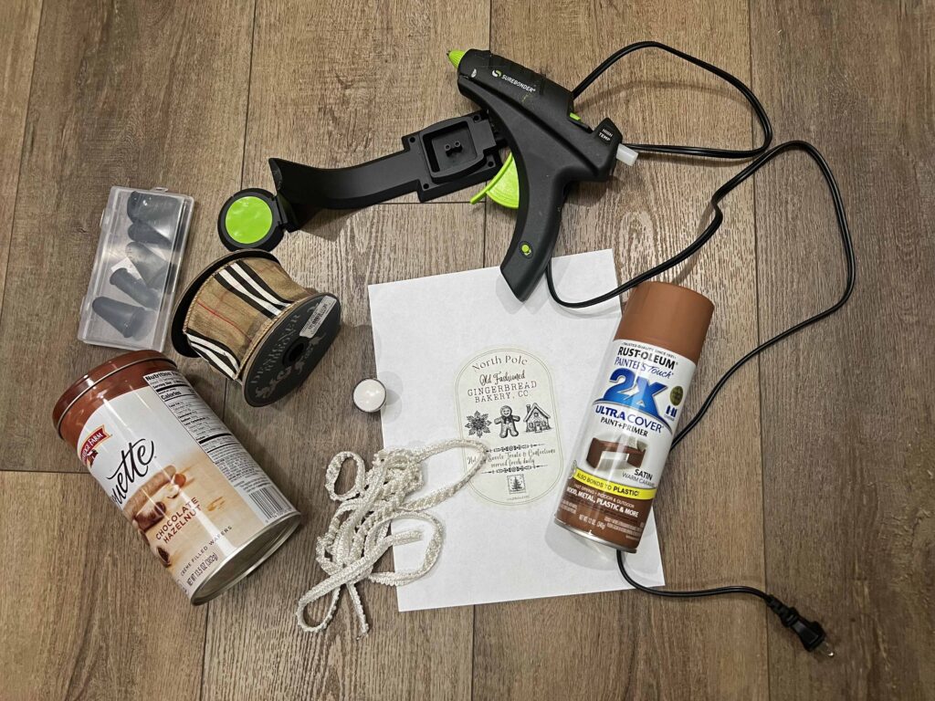 gingerbread tin upcycyle DIY