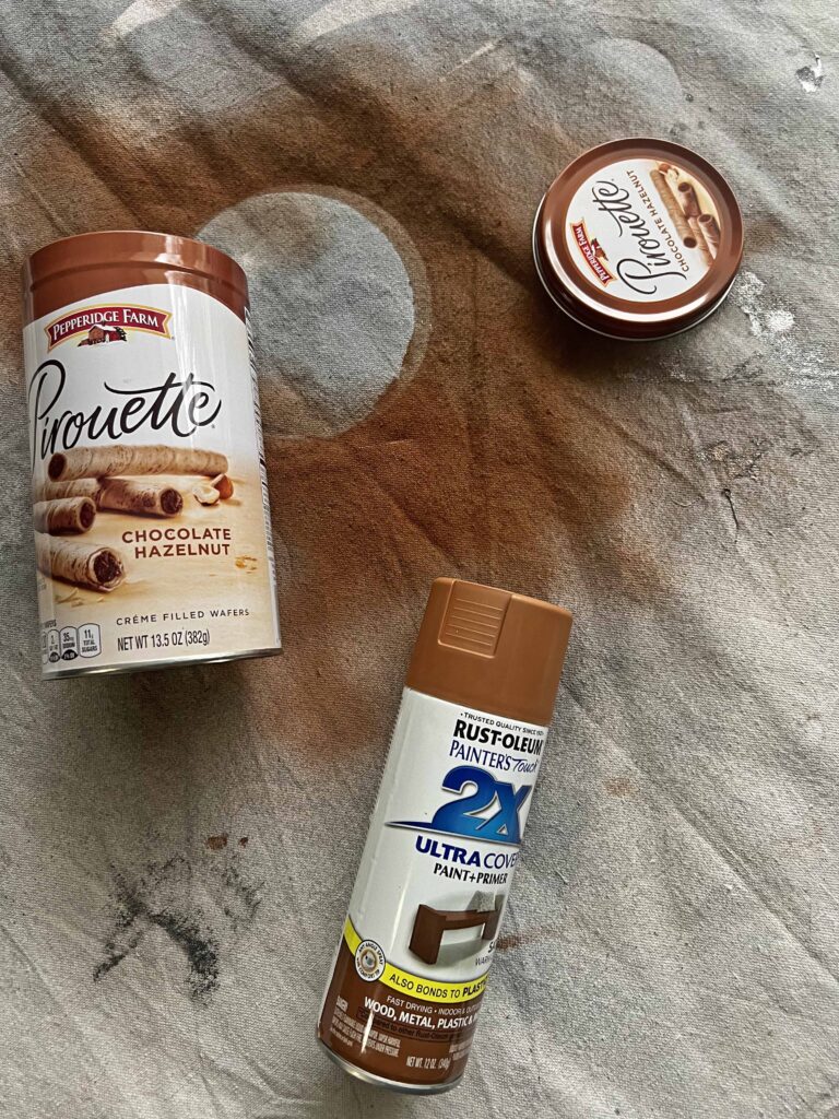 gingerbread tin upcycyle DIY