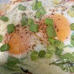 baked eggs with ham & spinach