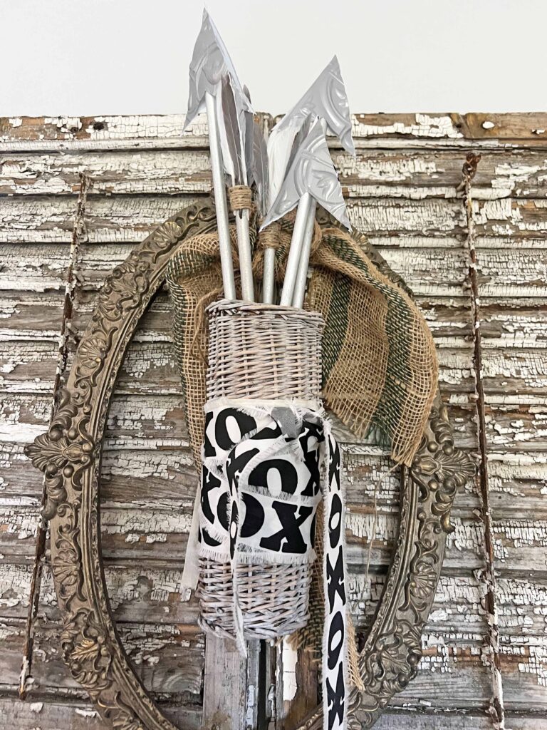 stylish cupid's arrow DIY