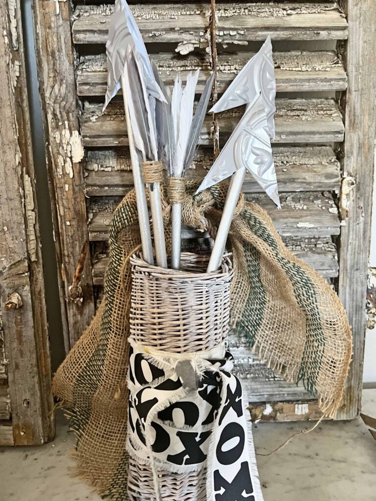 stylish cupid's arrow DIY