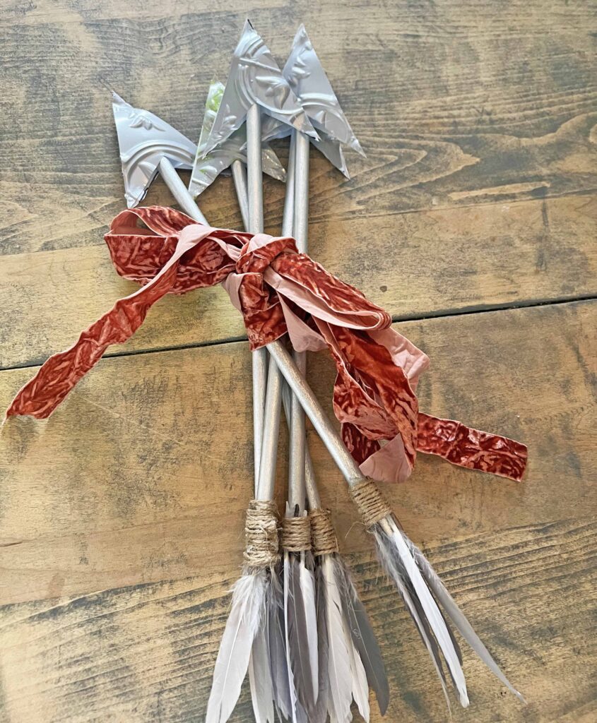 stylish cupid's arrow DIY